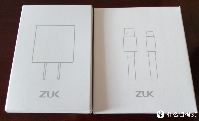 联想 ZUK 手机 快速充电器和USB 3.0 Type-C充电线体验