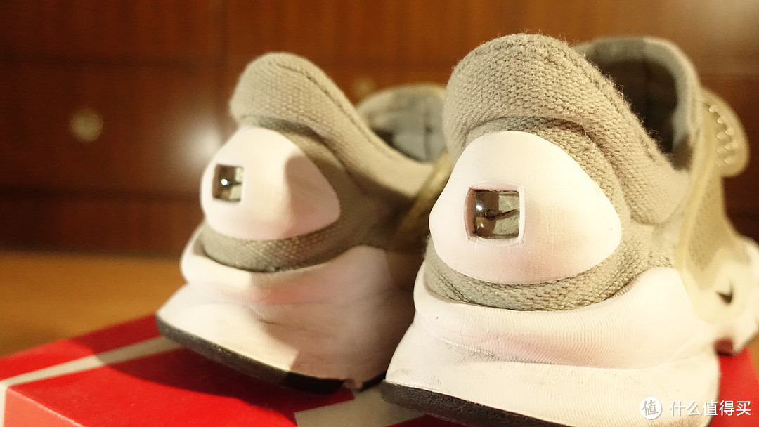 10年前蔓延至今的袜子战役——NIKE 耐克 Sock Dart 跑鞋