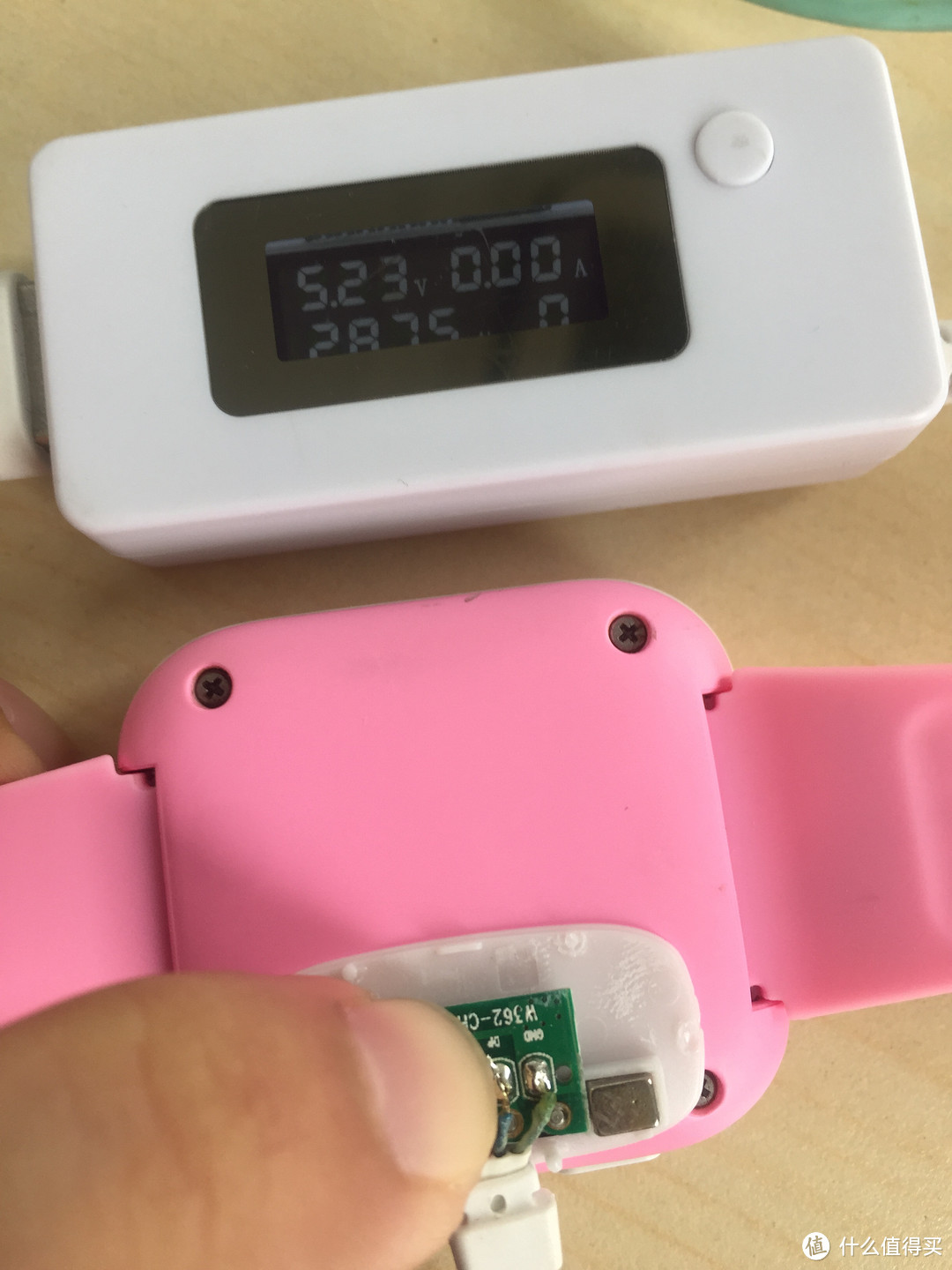 自动动手 解决360儿童手表不充电的毛病