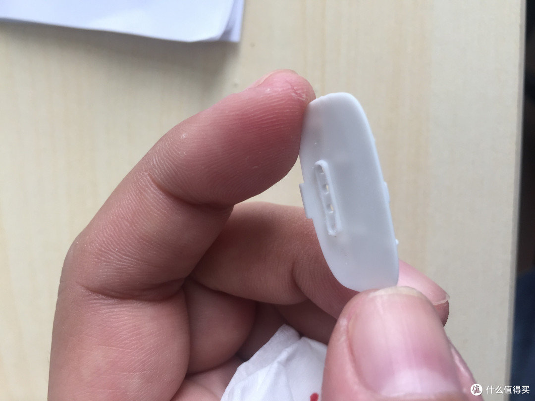 自动动手 解决360儿童手表不充电的毛病