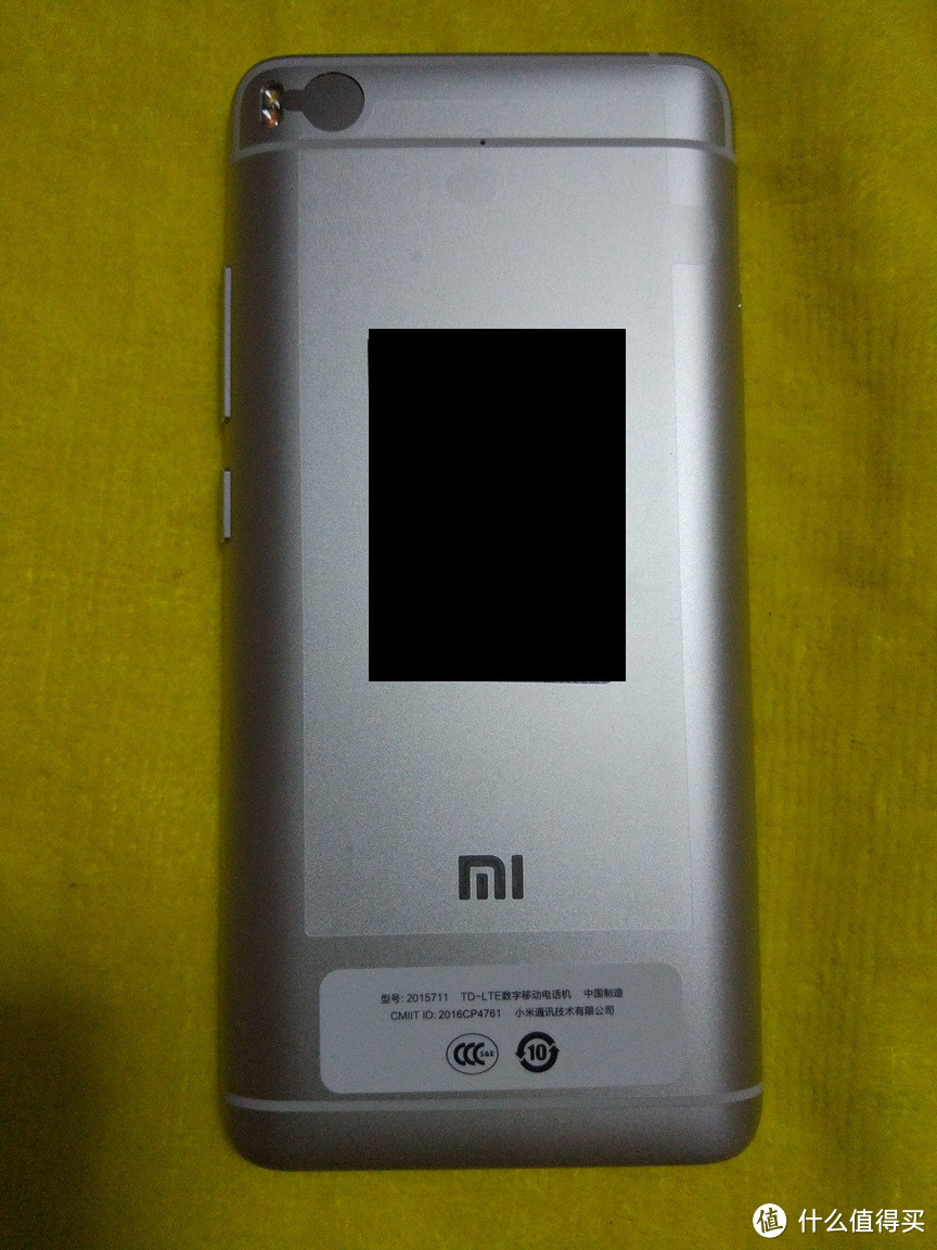 Mi 小米5s简单开箱+MI 小米5 黑尊外观对比