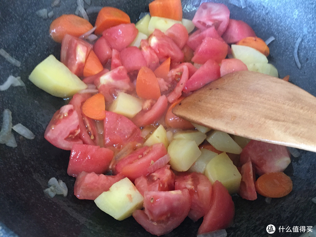 一道菜温暖你的胃：给女王的西红柿牛腩