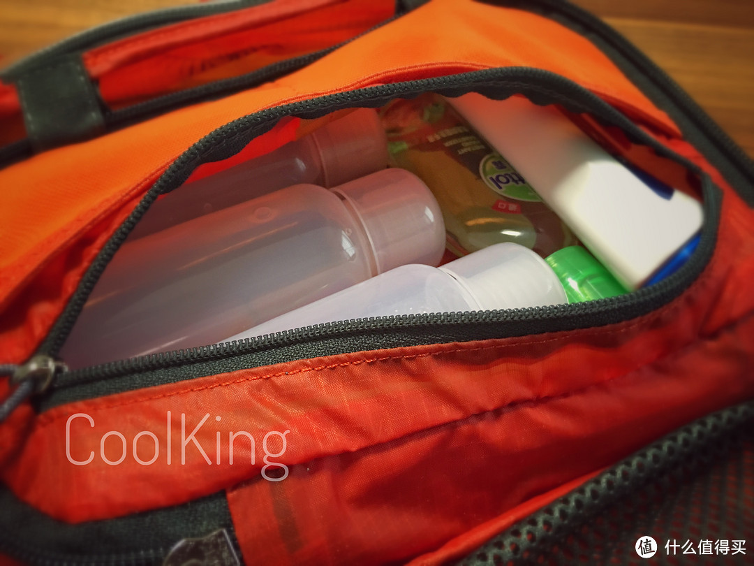 轻便极简的选择：Osprey ULTRALIGHTZIP ORGANIZER 洗漱包 简评