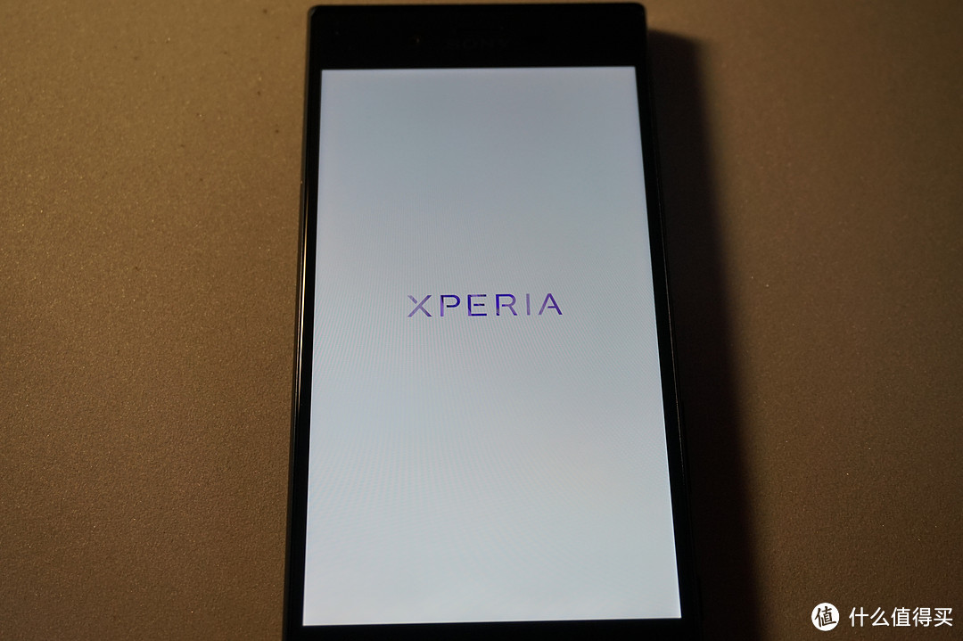 #本站首晒#守护姨夫的微笑——SONY XPERIA XZ 静谧蓝开箱简评