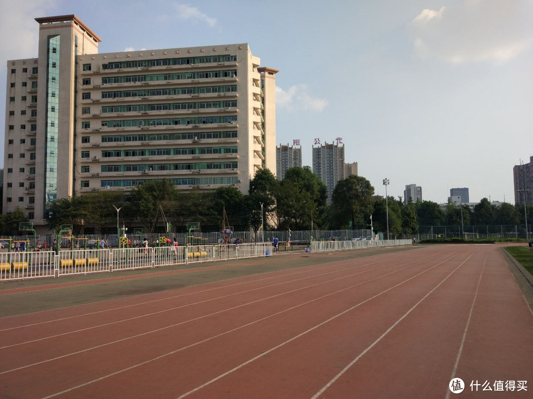 你骑我跑，横跨三十年，两代人的自行车情结