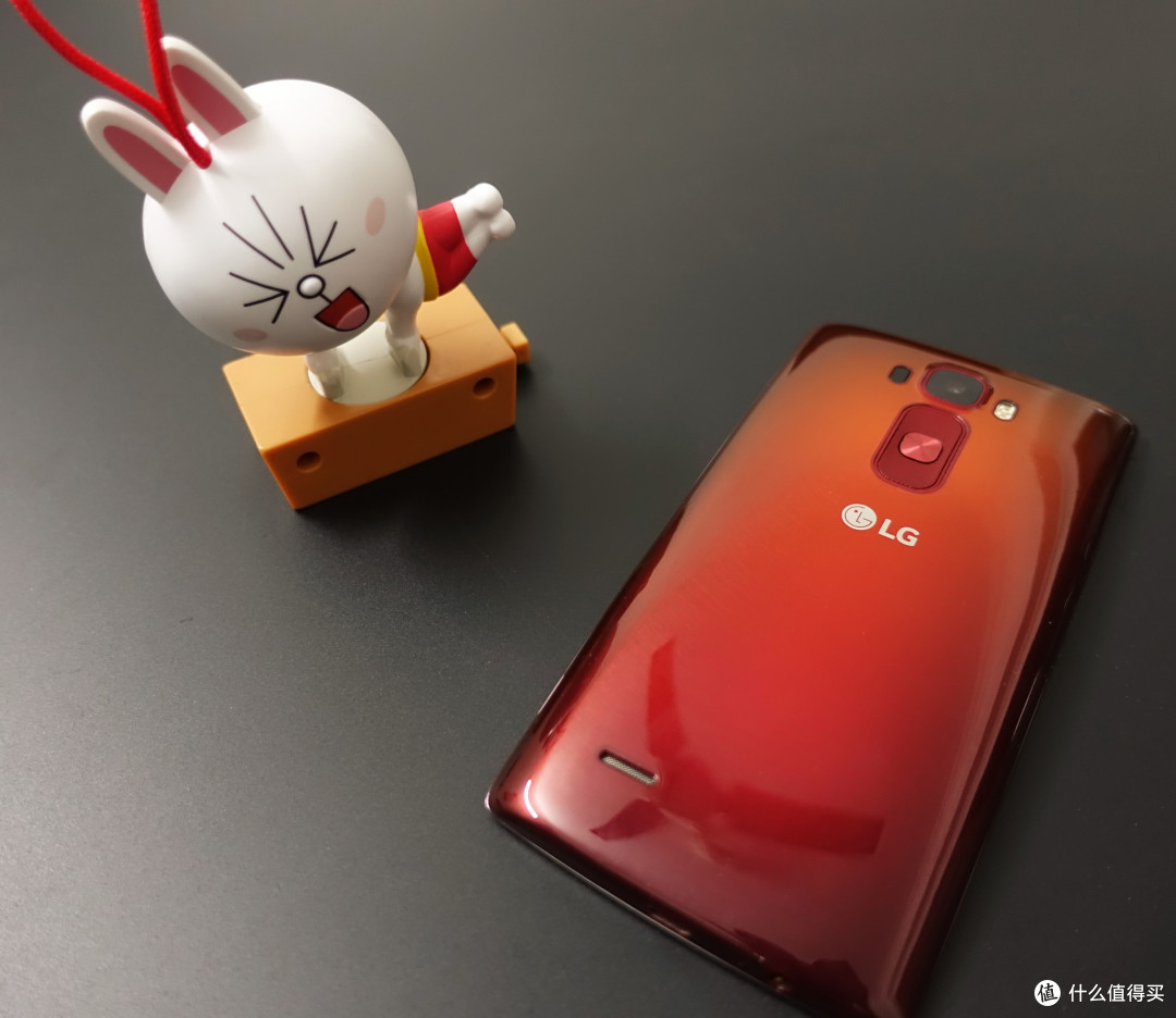 掰弯容易出问题 — 给LG G Flex 2换电池