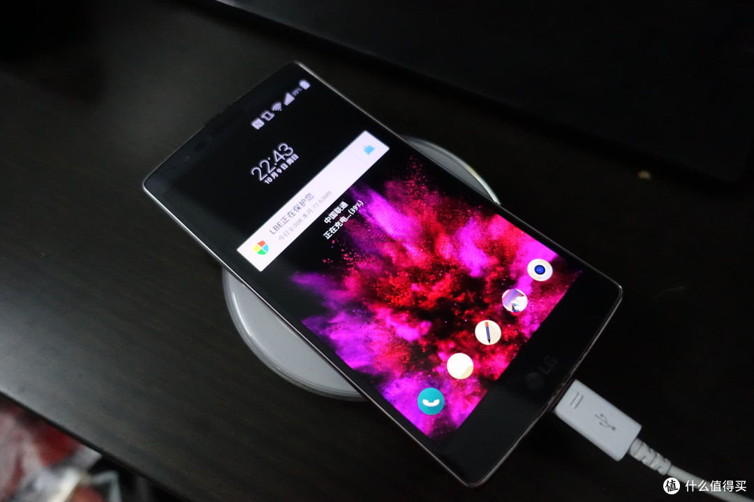掰弯容易出问题 — 给LG G Flex 2换电池