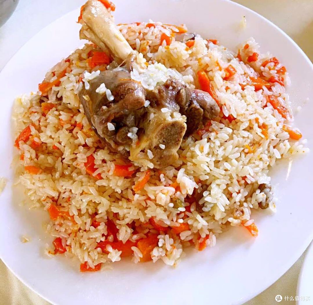 猫冬·来套大满足:黄萝卜羊肉手抓饭 皮辣红 新疆奶茶