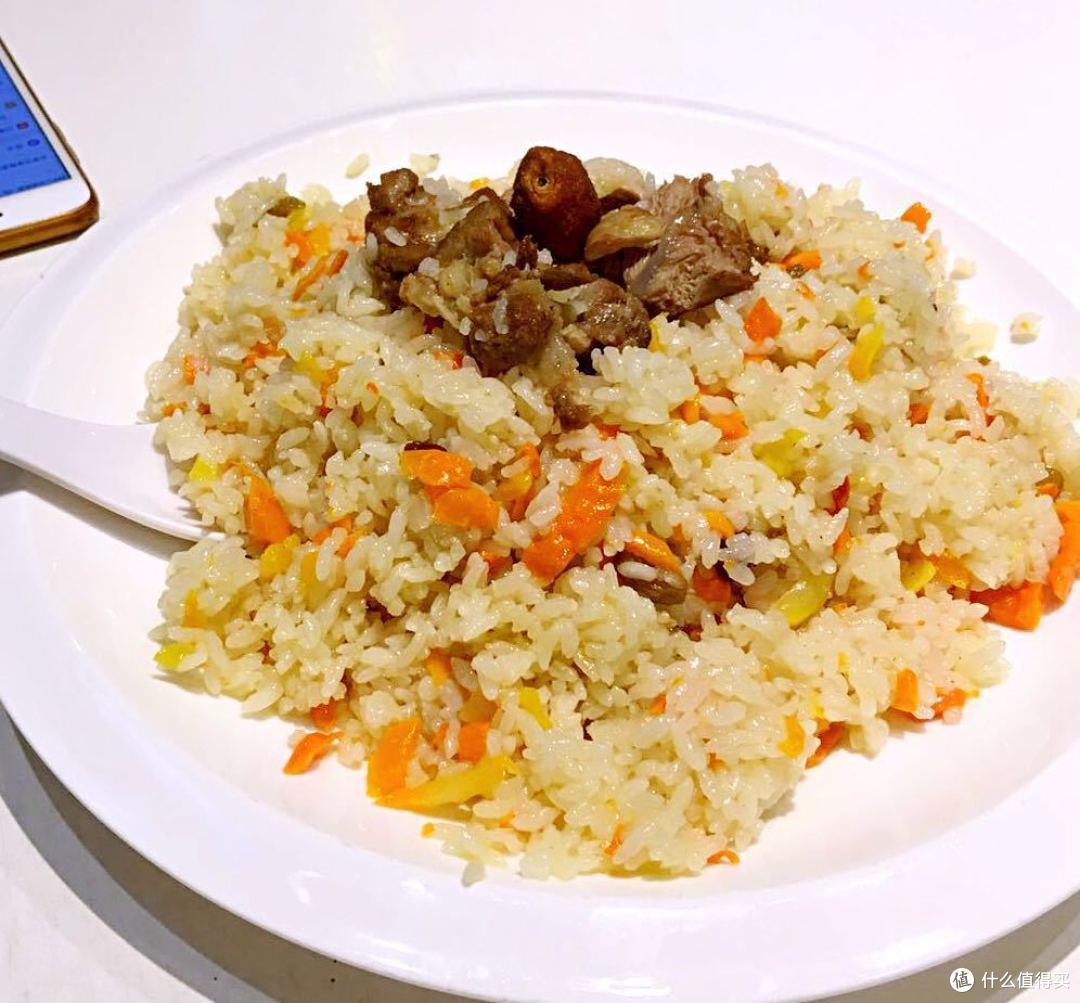 猫冬·来套大满足:黄萝卜羊肉手抓饭+皮辣红+新疆奶茶