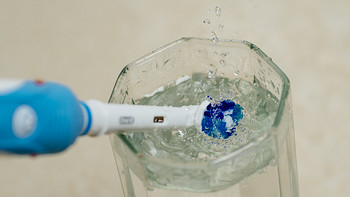 博朗 欧乐B Professional care 1000电动牙刷使用体验(动力|续航|噪音|功能)