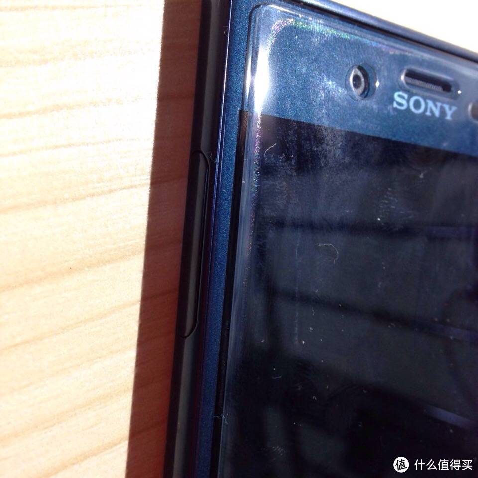 不思进取的旗舰？Sony 索尼 Xperia XZ 静谧蓝开箱