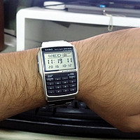 自带计算器的CASIO 卡西欧  Data Bank DBC-32D-1ADF-WW 手表