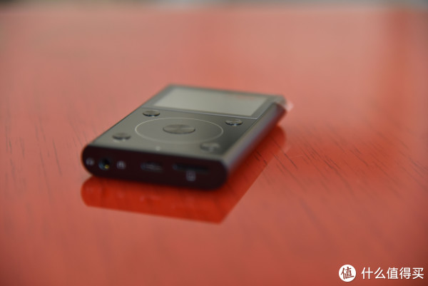 FiiO 飞傲 X1二代 便携高清无损音乐播放器