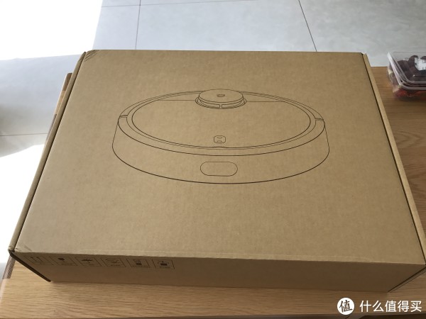 “小姨夫,我想和会说话的机器人玩一会”——MI 小米 扫地机器人 开箱