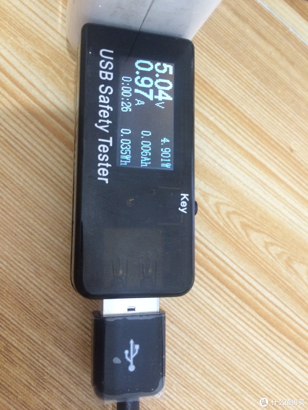 亚马逊线冲5s的电流 两者一样的 亚马逊线冲5s的电流 两者一样的