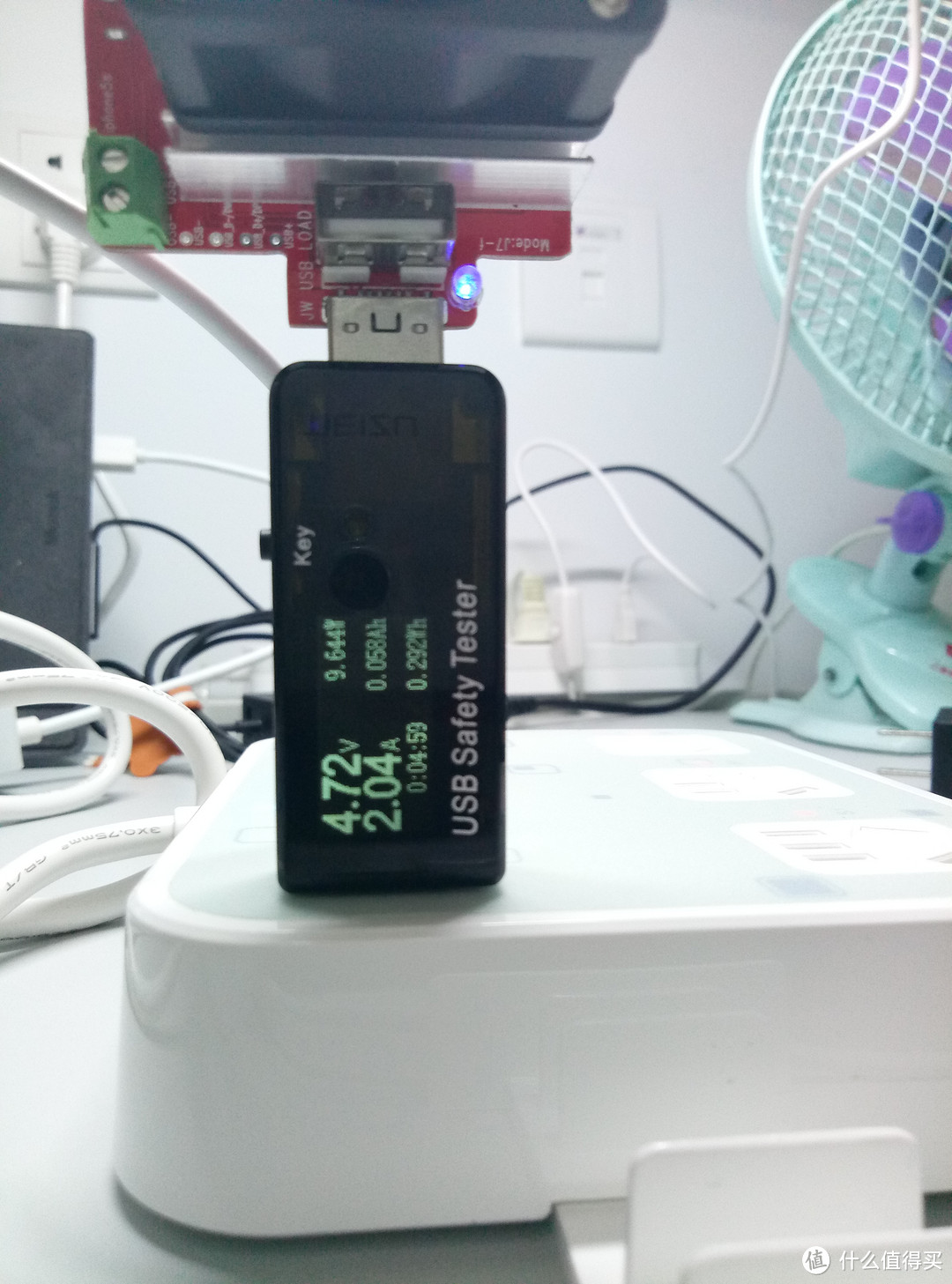 外形独特,但并不很出彩的Huntkey航嘉智慧云WiFi排插体验