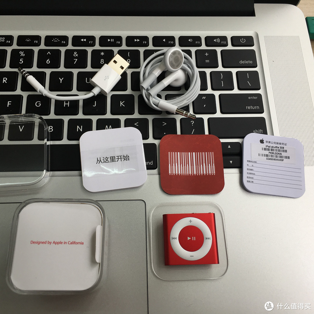 #原创新人# 夜跑听歌利器：Apple 苹果 iPod shuffle MP3播放器 开箱