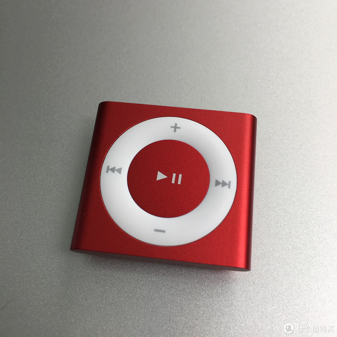 #原创新人# 夜跑听歌利器：Apple 苹果 iPod shuffle MP3播放器 开箱