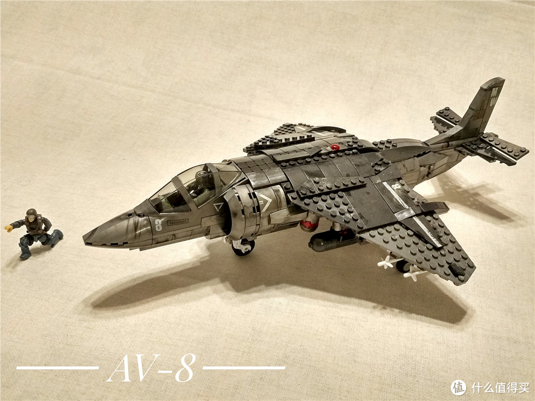 MEGA BLOKS 美高 使命召唤系列 CNG86 av-8鹞式战斗机 拼插模型 开箱简评