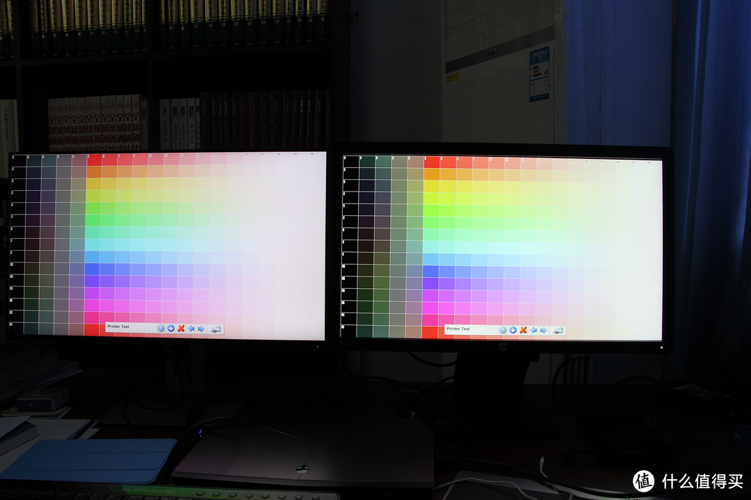 各种色阶对比。左为U2417H，右为Z23i