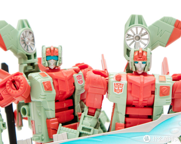 hasbro 孩之宝 变形金刚 合体战争 凯旋女神 简单评测