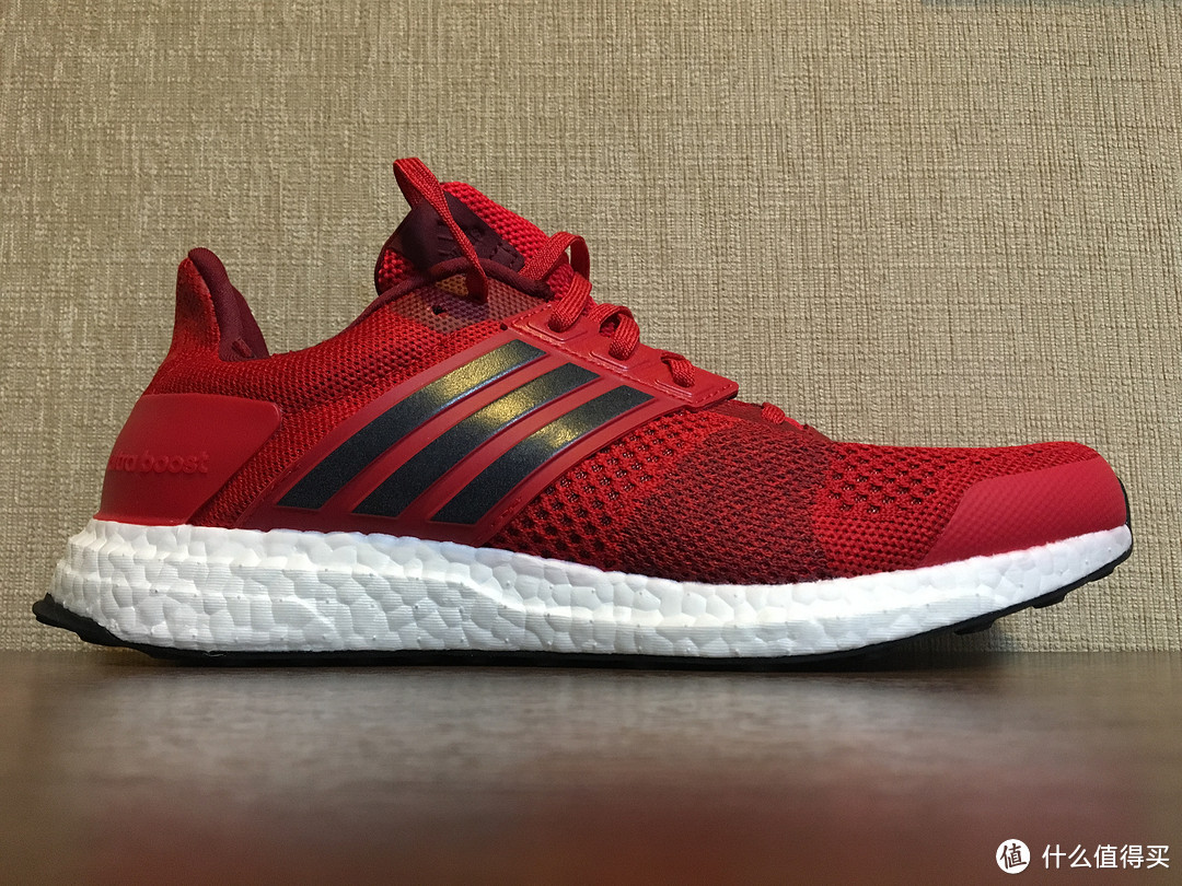 Adidas 阿迪达斯 ultre boost st秋冬款 射线红 跑鞋 开箱