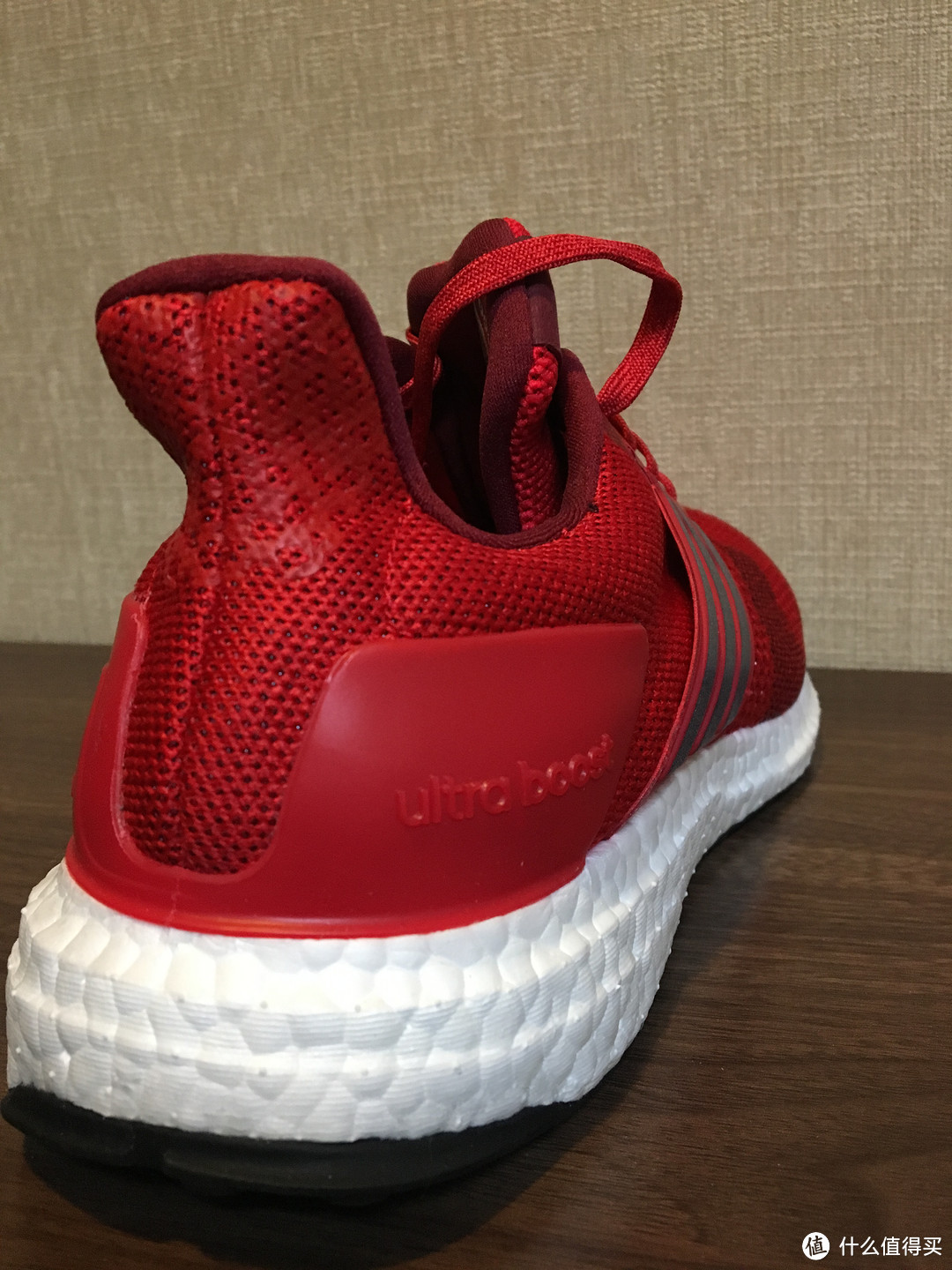 Adidas 阿迪达斯 ultre boost st秋冬款 射线红 跑鞋 开箱