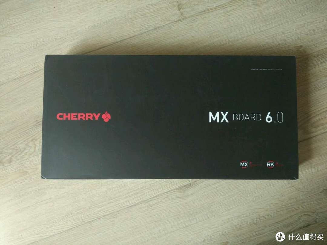 感谢大妈和值友们！信仰充值成功：Cherry 樱桃 MX Board 6.0 红轴机械键盘 开箱