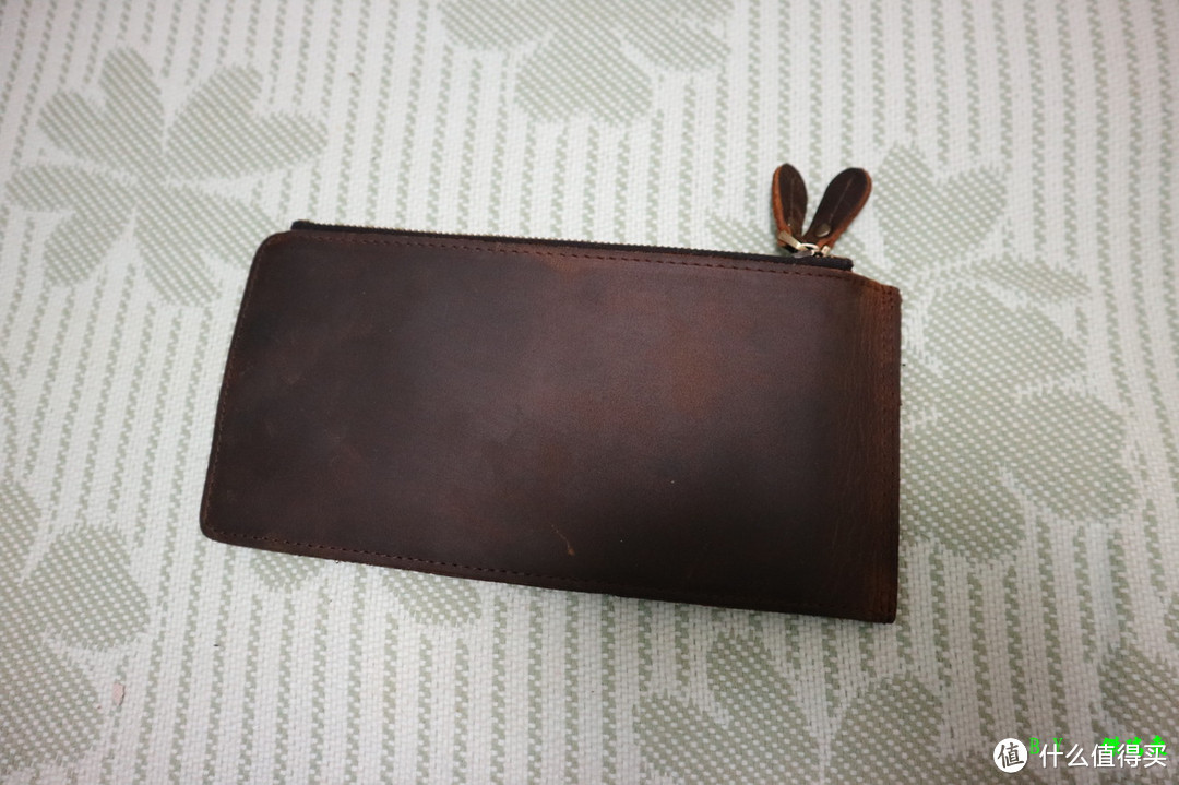 日常用的植鞣疯马皮包具（单肩包、钱包、文件包、名片包、表带等）