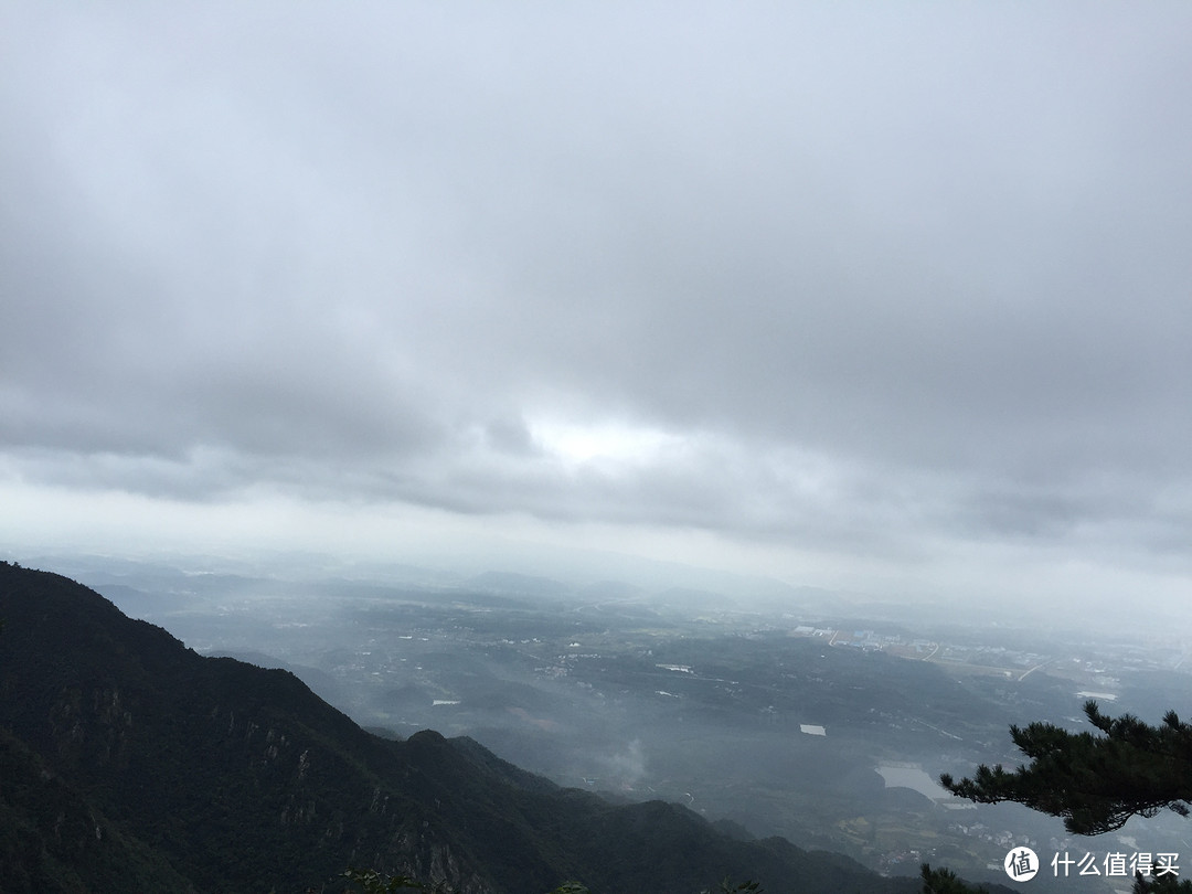 “横看成岭侧成峰，远近高低各不同”少女的养老之行 — 庐山