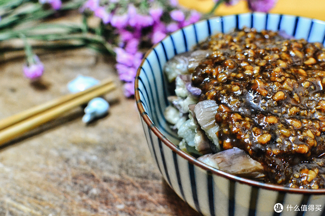 小小肉沫大派用场：肉沫拌茄糊+菜肉大馄饨+汉堡小肉饼