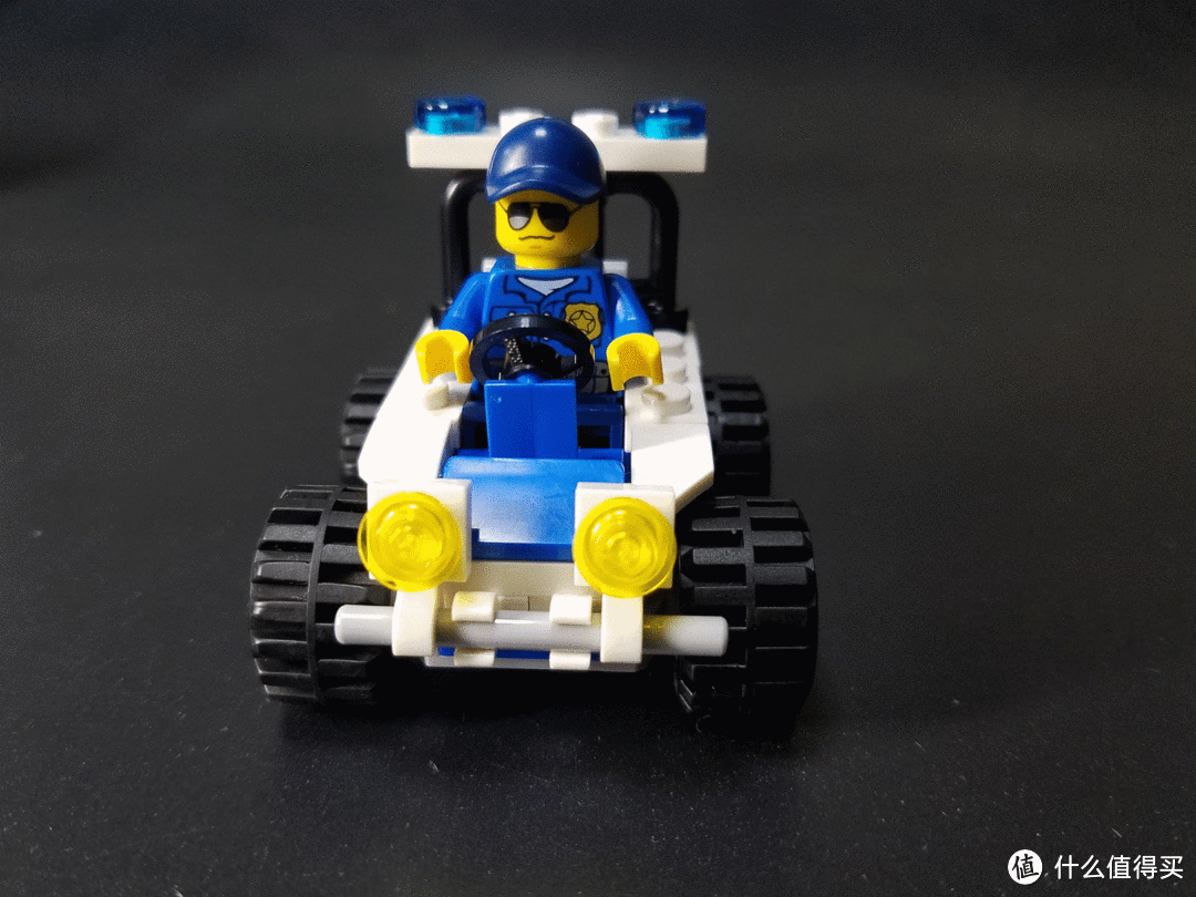 薅张大妈毛毛之礼品兑换晒单：LEGO 乐高 城市系列 警用全地形车 30228