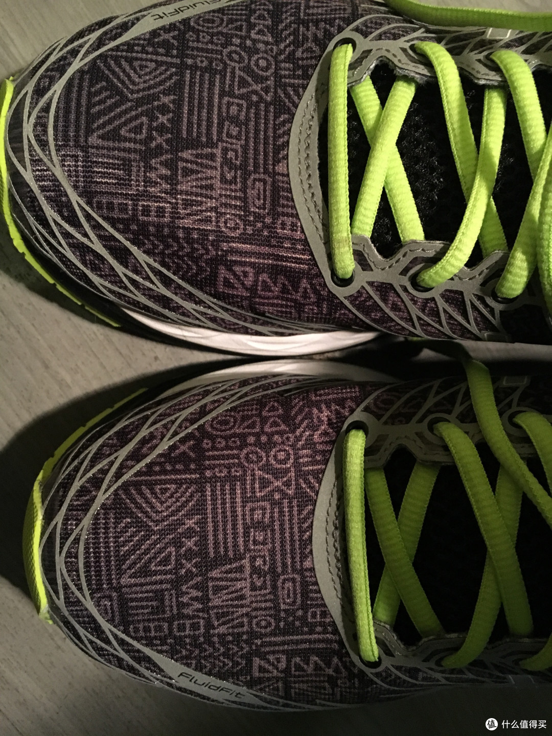 ASICS 亚瑟士 GEL-NIMBUS 18 LITE SHOW 男士跑鞋 开箱