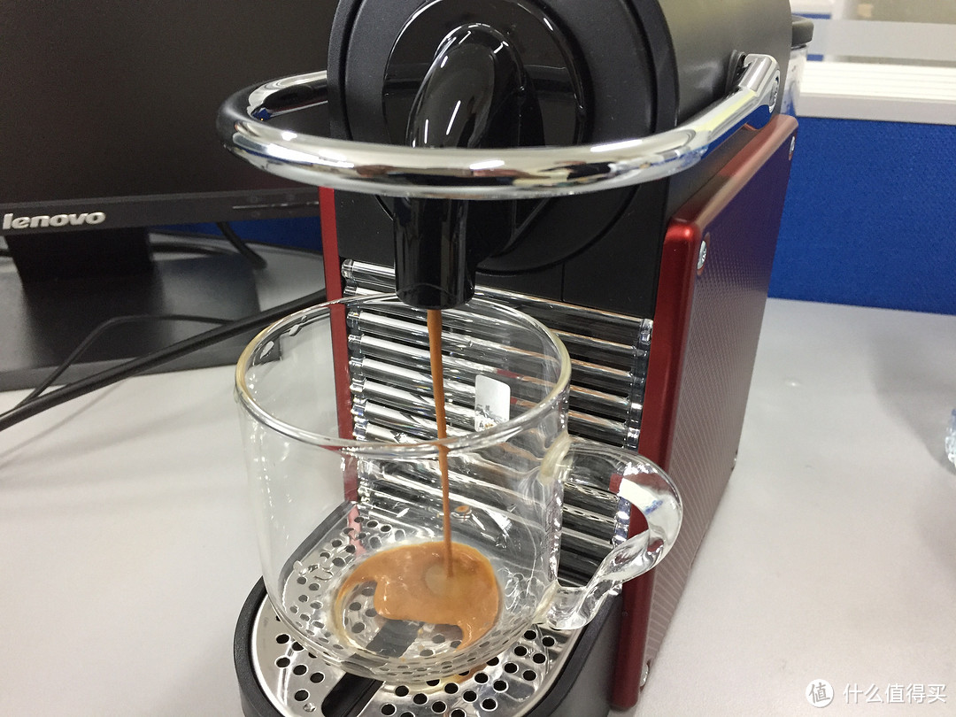 Delonghi 德龙 Nespresso Pixie EN 125.S 咖啡胶囊机 带我开启胶囊时代