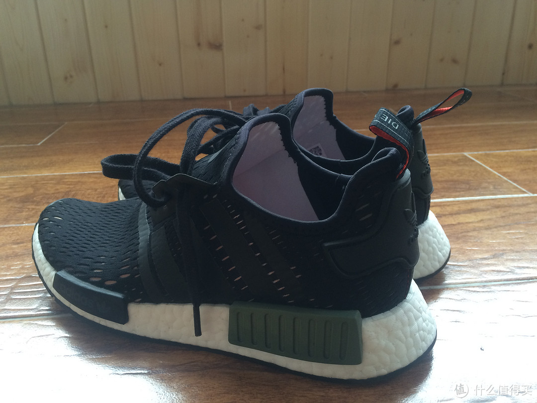 巴黎 Foot Locker 购回 adidas 阿迪达斯 Originals NMD R1体验