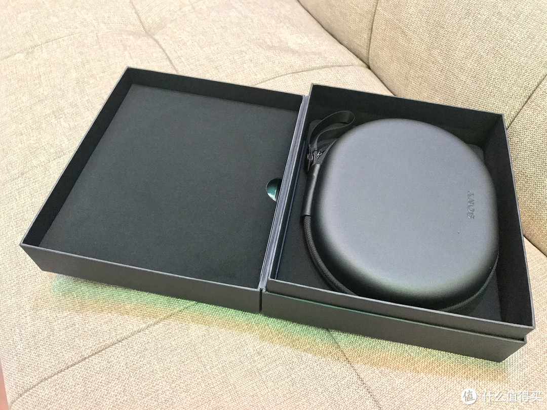 降噪NC粉 — SONY 索尼 MDR 1000X 无线降噪耳机 开箱 兼对比QC35