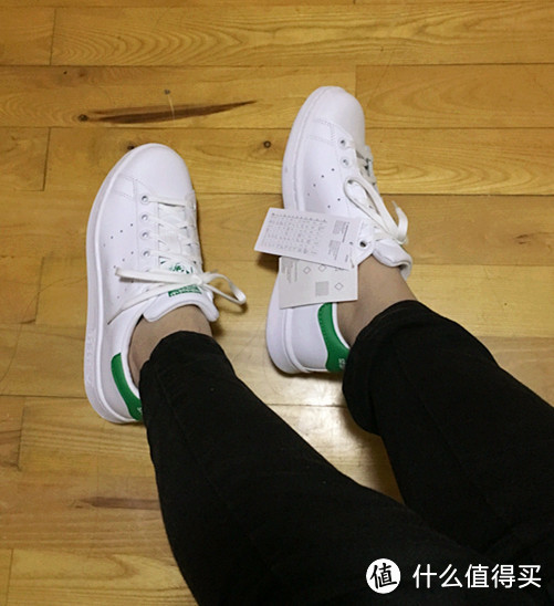 即使烂大街也确实很好看 — Adidas 阿迪达斯 Stan Smith 板鞋 开箱