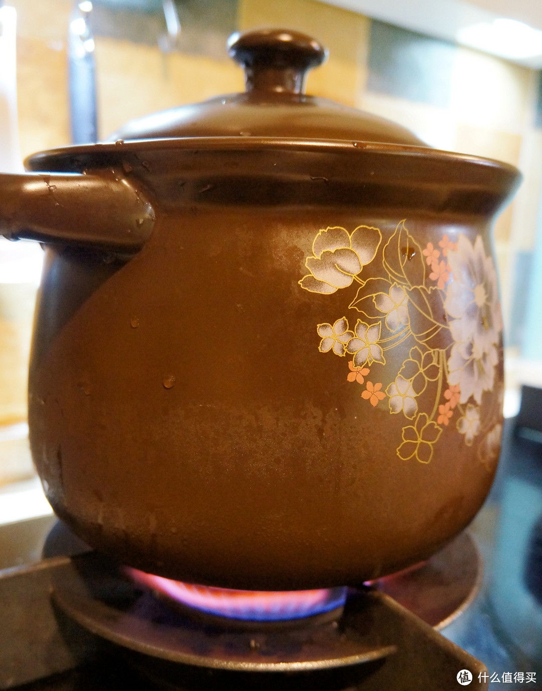 一汤一菜一人食：竹荪椰子鸡+茭白炒腊肉，一半海水一半火焰