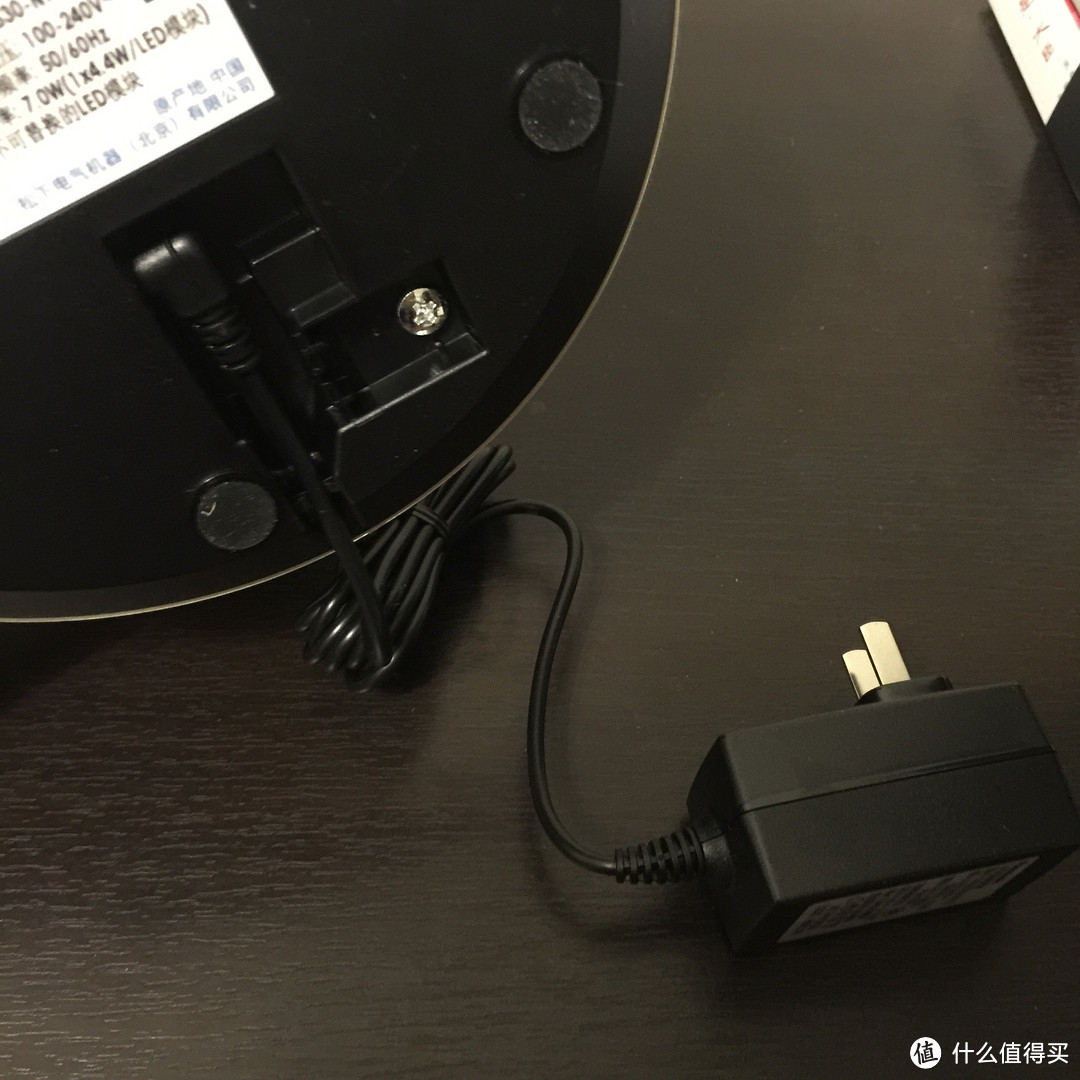 拖延症患者心心念念的美丽：Panasonic 松下 SQ-LE530-N72 LED台灯 开箱