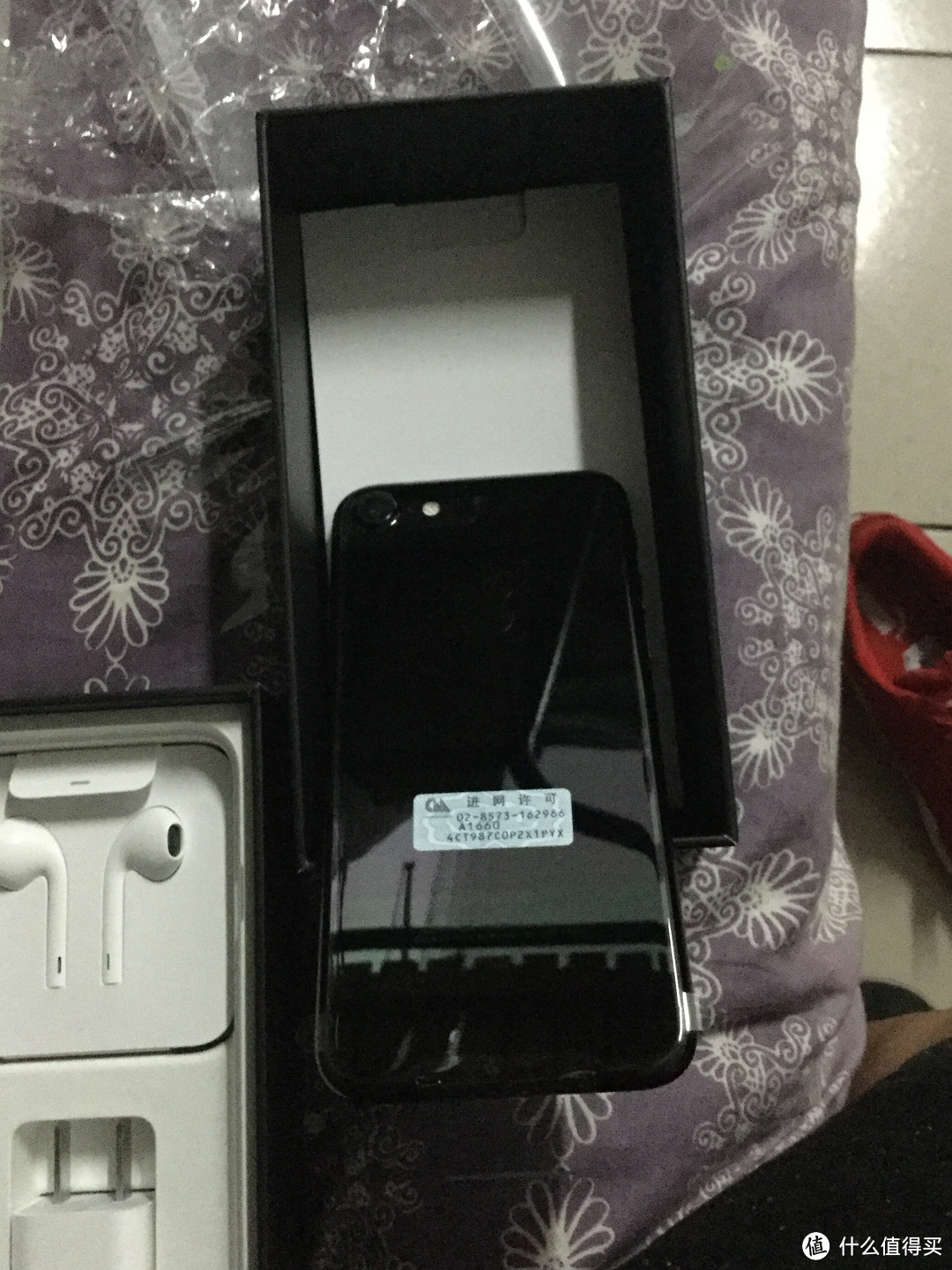 #原创新人#Apple 苹果 iPhone 7 128GB 亮黑色 铛铛铛铛开箱