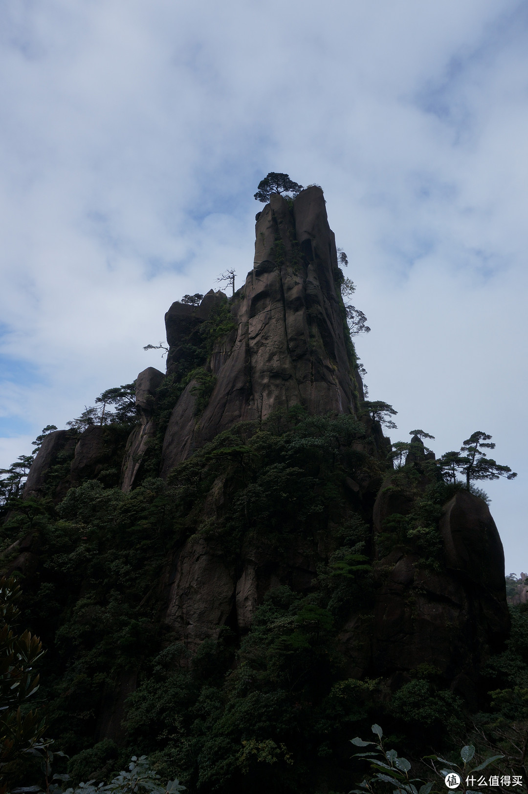 云中漫步三清山，峰林奇观花岗岩