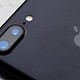 iPhone 7 Plus 景深效果媲美入门单反？那就比比好了