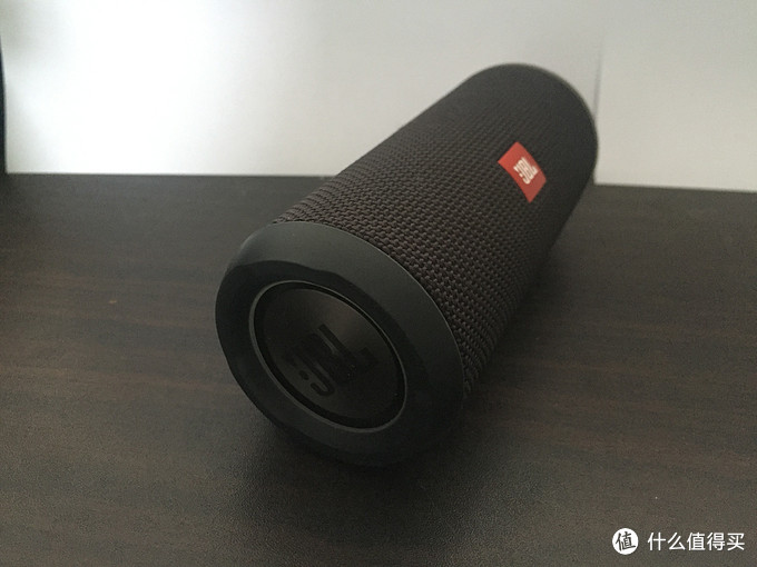 小小身材 尽显澎湃动力 Jbl Flip3评测 蓝牙音箱 什么值得买