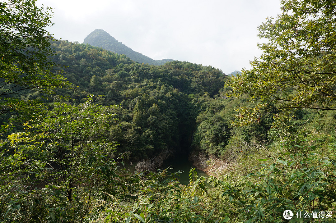 云中漫步三清山，峰林奇观花岗岩