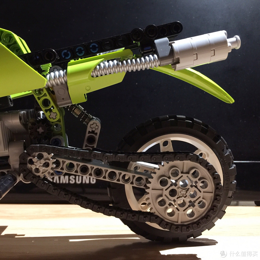 LEGO 乐高 8291 科技摩托 使用评测