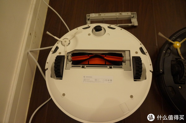 单刷还是双刷?毛刷还是胶刷?irobot 871&米家 扫地机器人 对比评测