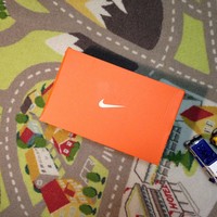 耐克 LUNAREPIC FLYKNIT 女款跑鞋外观展示(鞋带|鞋跟|鞋垫|大底)