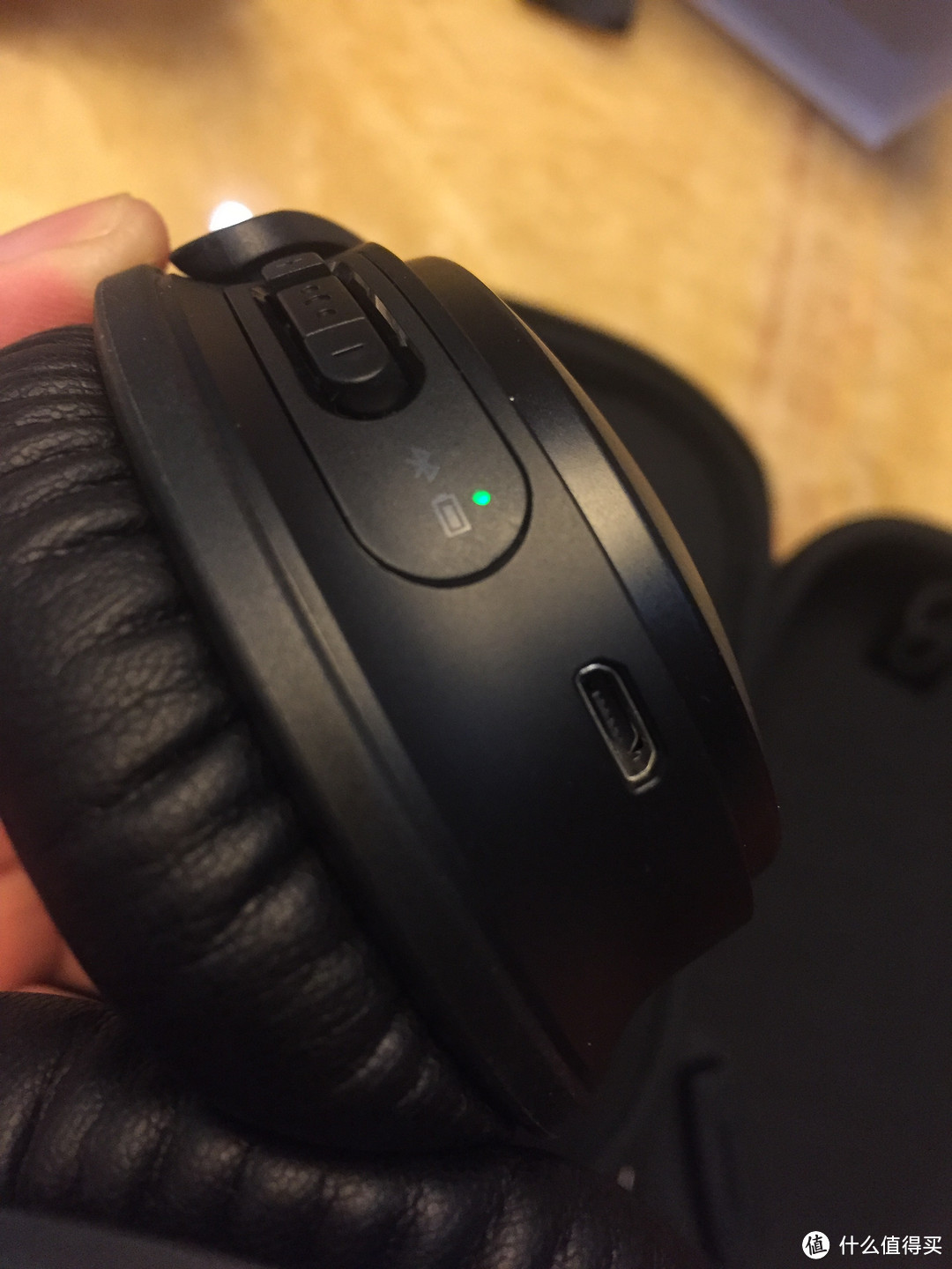 终于拔草了=【===>斩手BOSE QC35蓝牙耳机