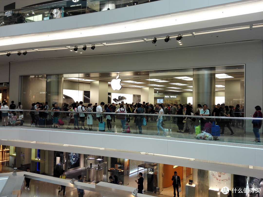 九龙塘又一城里的apple store