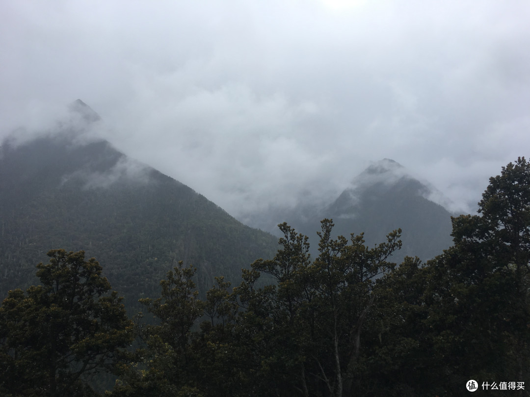 越过山丘，行走在云端——雨崩徒步行记